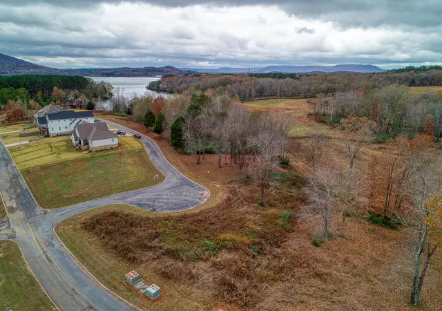 2nd image of 170 Captains Wy #55, Jasper, TN 37347 | MLS# 1540879