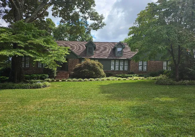 Single family home for sale at 516 Shadow Pkwy, Chattanooga, TN 37421 | MLS# 1540896