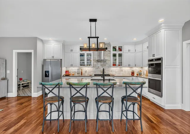 Photo 3 of Sale Pending at 946 Highgate Point, Soddy Daisy, TN 37379 | MLS# 1540938 | Listing updated on 2026-09-16
