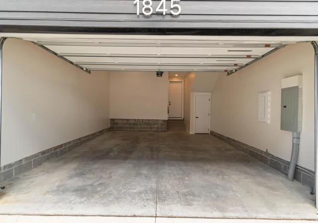 Photo 28 of Townhouse for sale at 1853 Zeta Way, Chattanooga, TN 37404 | MLS# 1541219 | Listing updated on 2026-09-14