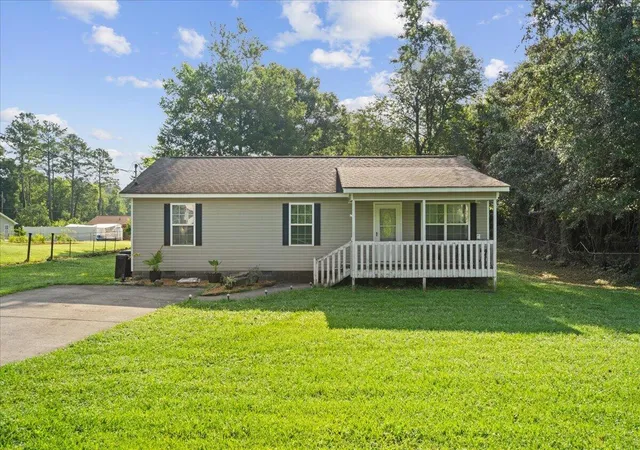 Photo 1 of Sale Pending at 158 Bonneville Dr, Chatsworth, GA 30705 | MLS# 1540942 | Listing updated on 2026-09-08