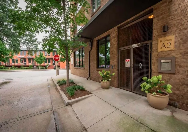 2nd image of 200 Manufacturers Rd #Apt 246, Chattanooga, TN 37405 | MLS# 1540976