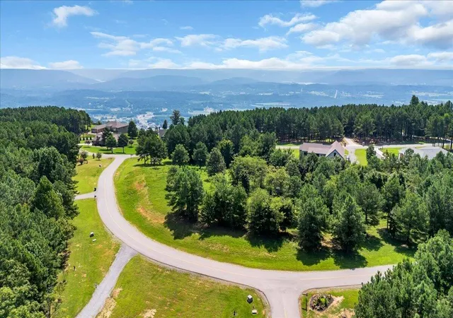 2nd image of 201 Pioneer Rd #216, Jasper, TN 37347 | MLS# 1540961