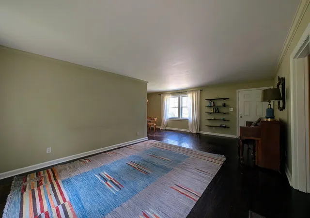 Photo 3 of Single family home for sale at 1731 Jeanaga Trl, Chattanooga, TN 37406 | MLS# 1540965 | Listing updated on 2026-08-19