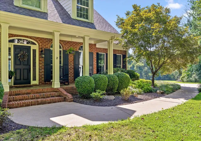 2nd image of 5054 Eaglefeather Ln, Ooltewah, TN 37363 | MLS# 1541100
