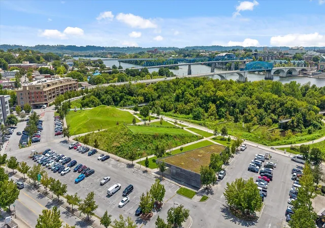 58th image of 4 Cherokee Blvd #321, Chattanooga, TN 37405 | MLS# 1540977