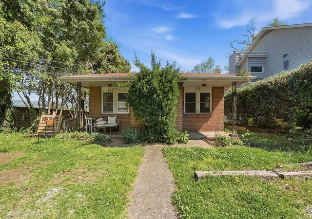 1st image of 953 E 5th St, Chattanooga, TN 37403 | MLS# 1541010