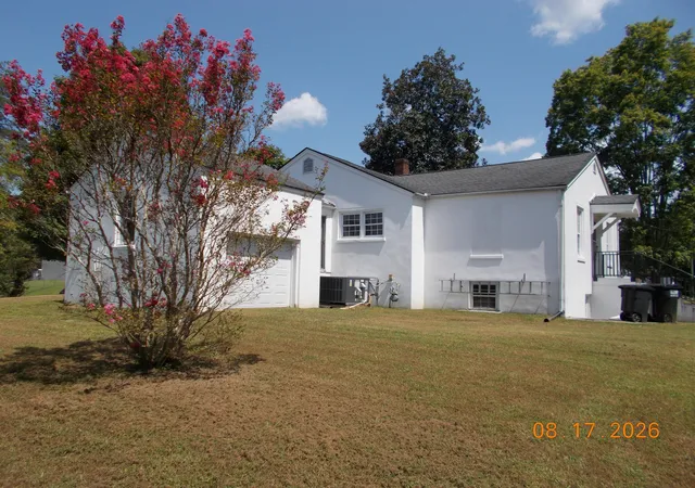 Photo 4 of Sale Pending at 10628 Dayton Pike, Soddy Daisy, TN 37379 | MLS# 1540975 | Listing updated on 2026-09-16