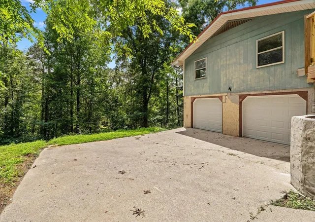 Photo 28 of Single family home for sale at 49 Dee Vue Ln, Rossville, GA 30741 | MLS# 1540980 | Listing updated on 2026-09-02