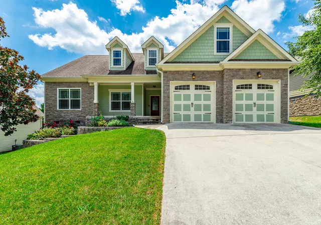 1st image of 604 Kailors Cove Cir, Ringgold, GA 30736 | MLS# 1541240