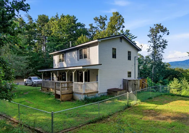 Photo 1 of Single family home for sale at 2704 282 Highway, Chatsworth, GA 30705 | MLS# 1541072 | Listing updated on 2026-09-14