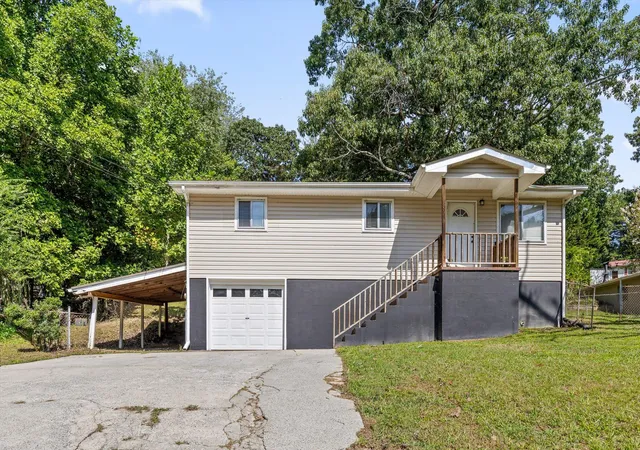 Photo 1 of Sale Pending at 720 Hurtt Rd, Chickamauga, GA 30707 | MLS# 1541041 | Listing updated on 2026-08-31