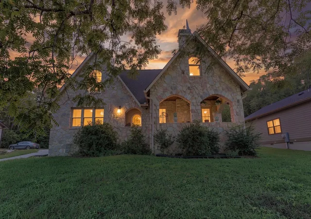 Single family home for sale at 311 N Germantown Rd, Chattanooga, TN 37411 | MLS# 1541048