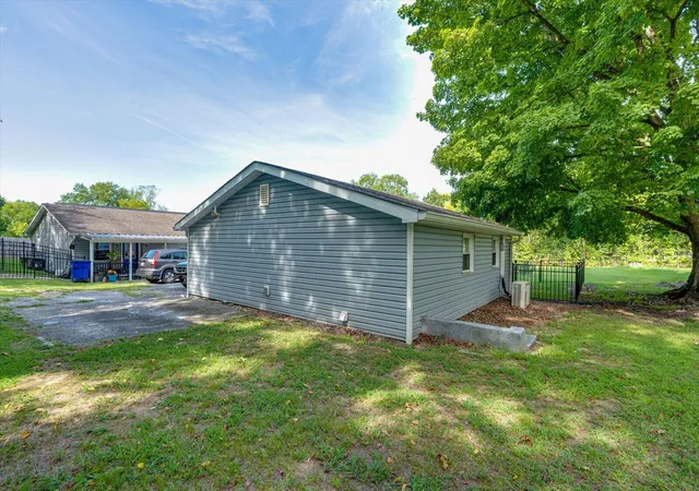 28th image of 1405 Elrod St Se, Cleveland, TN 37311 | MLS# 1541301