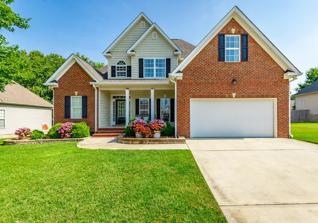 Photo 3 of Single family home for sale at 6579 Orange Plank Dr, Hixson, TN 37343 | MLS# 1541142 | Listing updated on 2026-09-08