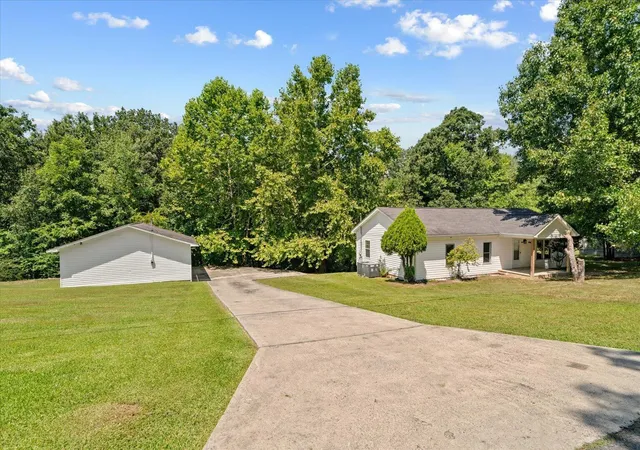 Photo 1 of Single family home for sale at 1846 N Boyd Dr, Rocky Face, GA 30740 | MLS# 1541065 | Listing updated on 2026-08-31