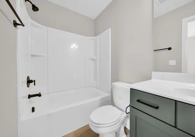 Photo 38 of Townhouse for sale at 2429 E 17th Street, Chattanooga, TN 37404 | MLS# 1541085 | Listing updated on 2026-09-07