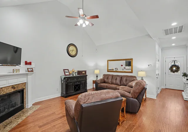 Photo 2 of Single family home for sale at 7624 Magnolia Leaf Ln, Chattanooga, TN 37421 | MLS# 1541273 | Listing updated on 2026-08-21