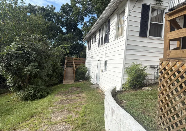 Photo 3 of Single family home for sale at 112 Lawn St, Chattanooga, TN 37405 | MLS# 1541193 | Listing updated on 2026-10-01