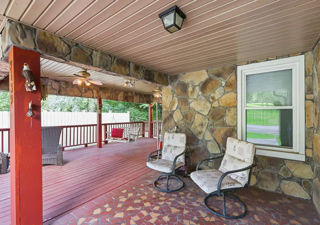 Photo 3 of Single family home for sale at 9439 E Brainerd Rd, Chattanooga, TN 37421 | MLS# 1541148 | Listing updated on 2026-09-24