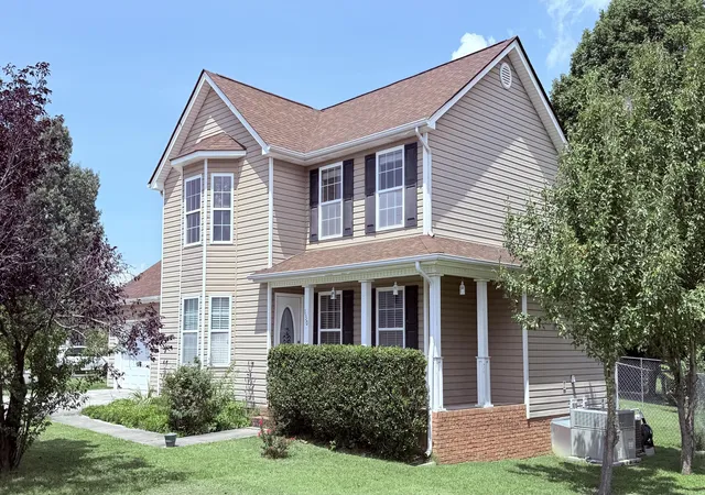 Photo 1 of Sale Pending at 130 Glenn Wade Dr, Rossville, GA 30741 | MLS# 1541133 | Listing updated on 2026-09-11