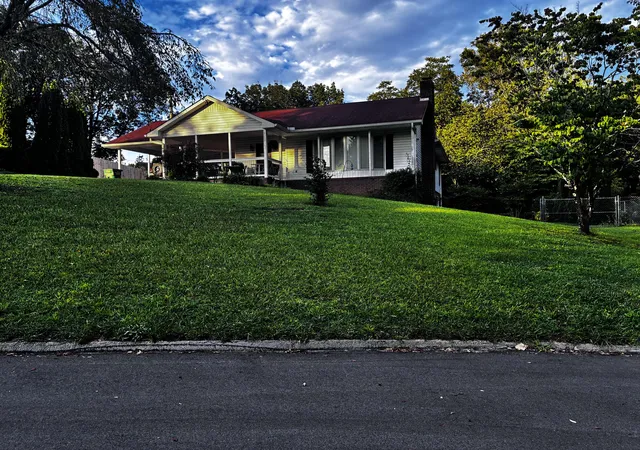 3rd image of 49 Hickory Hill Ln, Ringgold, GA 30736 | MLS# 1541238