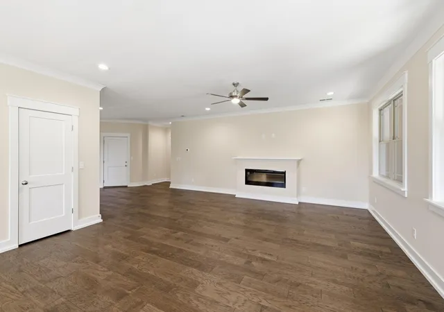 Photo 4 of Single family home for sale at 6817 Carnell Way #31, Chattanooga, TN 37421 | MLS# 1541154 | Listing updated on 2026-10-23