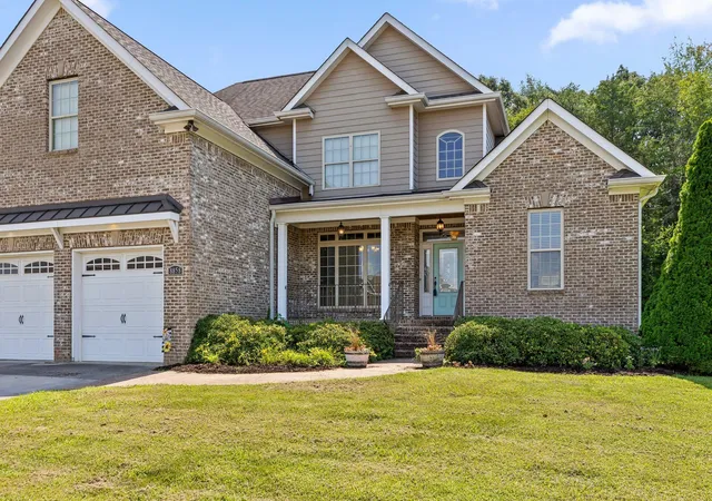 2nd image of 8858 Mckenzie Farm Dr, Ooltewah, TN 37363 | MLS# 1541182