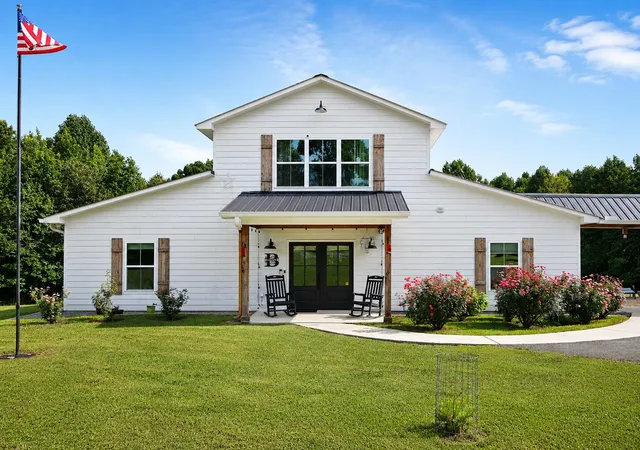 1st image of 602 County Road 771, Ider, AL 35981 | MLS# 1541291