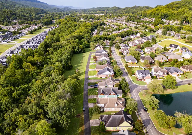 Photo 32 of Single family home for sale at 217 Horse Creek Dr Dr, Chattanooga, TN 37405 | MLS# 1541298 | Listing updated on 2026-08-31