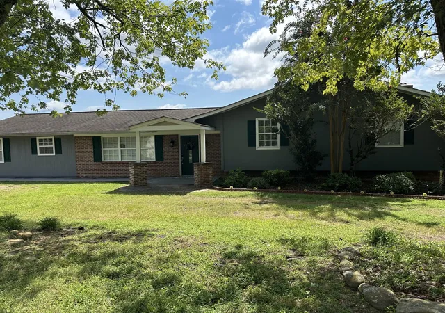 2nd image of 430 Lakeview Dr, Spring City, TN 37381 | MLS# 1541278