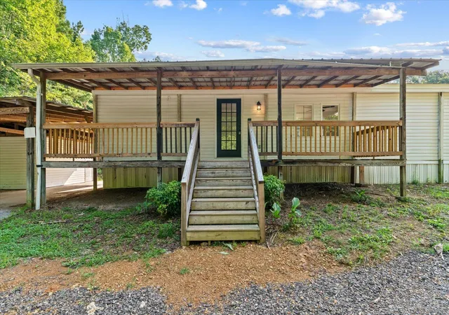 Photo 2 of Single family home for sale at 1237 N Pass, Chatsworth, GA 30705 | MLS# 1541293 | Listing updated on 2026-09-08