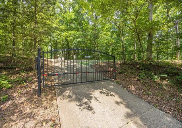 Photo 3 of Single family home for sale at 5021 Parkerson, Apison, TN 37302 | MLS# 1541296 | Listing updated on 2026-08-22