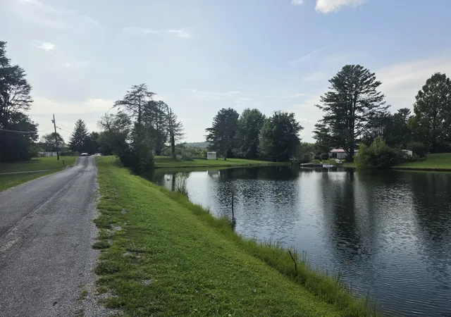 Photo 3 of Single family home for sale at 292 David Crockett Rd #46/47, Crossville, TN 38572 | MLS# 1541327 | Listing updated on 2026-09-29