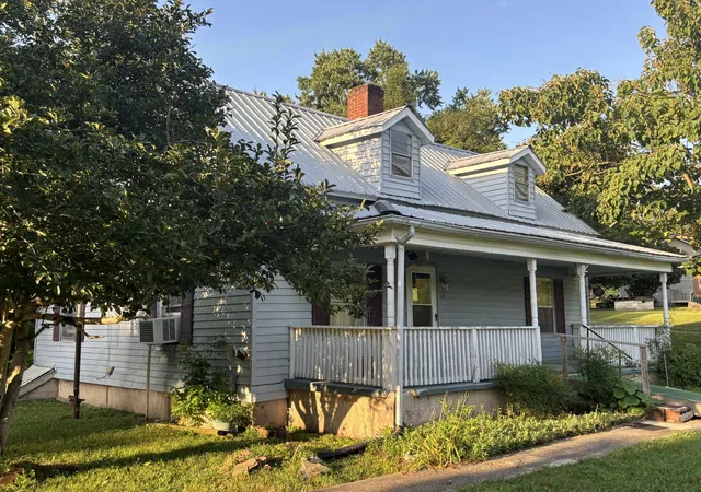 2nd image of 463 E Illinois Ave, Whitwell, TN 37397 | MLS# 1541339