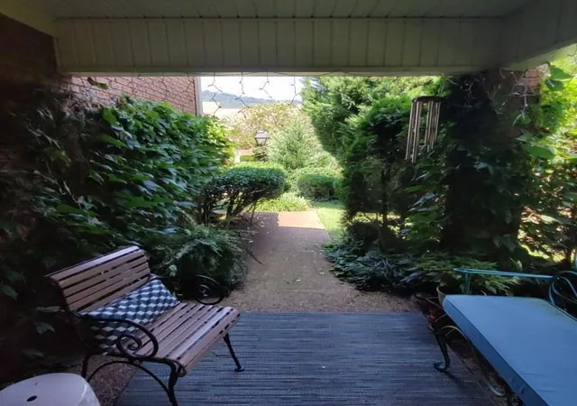 Photo 4 of Townhouse for sale at 4540 Fire Pink Trl, Chattanooga, TN 37415 | MLS# 1541350 | Listing updated on 2026-10-01