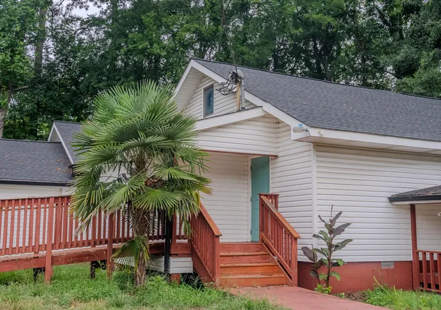 8th image of 1422 Mineral Springs Rd, Dalton, GA 30720 | MLS# 1541359