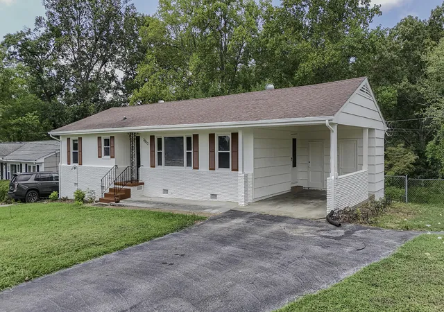 Photo 2 of Single family home for sale at 3803 Laird Ln, Chattanooga, TN 37415 | MLS# 1541368 | Listing updated on 2026-09-04