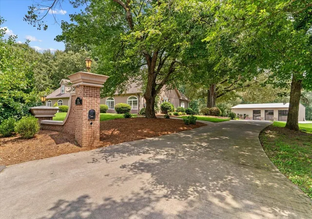 1st image of 2121 Hummingbird Dr, Dalton, GA 30721 | MLS# 1541392