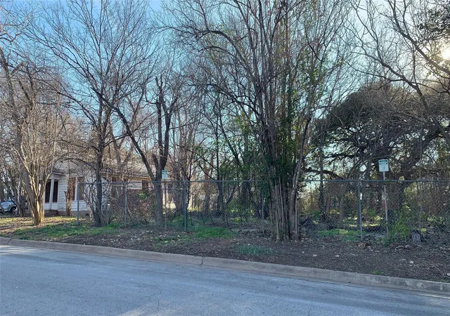 Photo 3 of Land for sale at 4419 Garnett St, Austin, TX 78745 | MLS# 9622431 | Listing updated on 2026-09-16