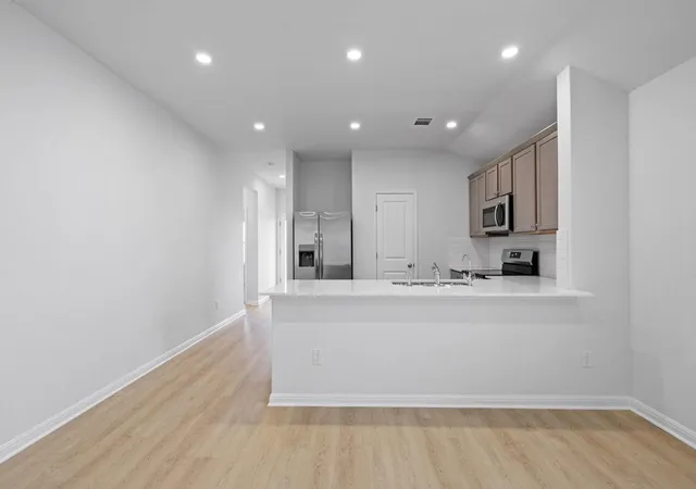 Photo 3 of Single family home for sale at 141 Hatari Trl, Jarrell, TX 76537 | MLS# 7743918 | Listing updated on 2026-10-15