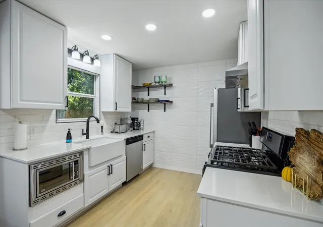 Photo 4 of Single family home for sale at 10414 Quail Ridge Dr, Austin, TX 78758 | MLS# 5089978 | Listing updated on 2026-09-17