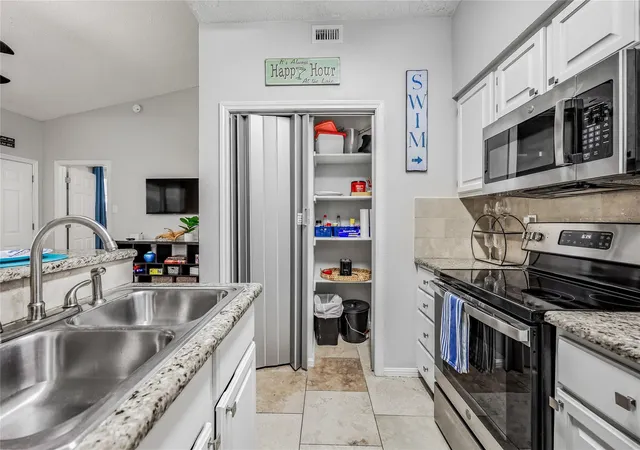 Photo 4 of Condo for sale at 3404 American Dr #3300, Lago Vista, TX 78645 | MLS# 5888317 | Listing updated on 2026-09-08