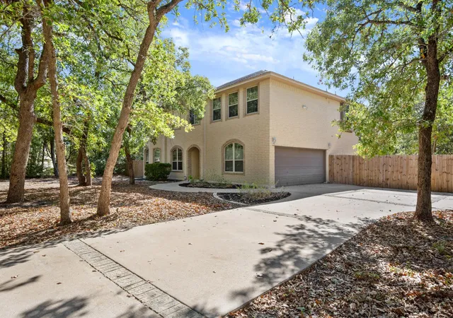Photo 3 of Single family home for sale at 149 Spanish Oak Trl, Elgin, TX 78621 | MLS# 4984840 | Listing updated on 2026-09-08