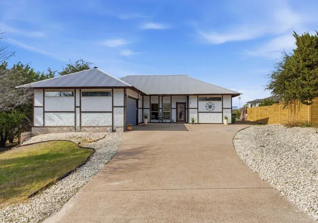 Photo 2 of Single family home for sale at 5704 Roundup Way, Lago Vista, TX 78645 | MLS# 9465032 | Listing updated on 2026-09-17