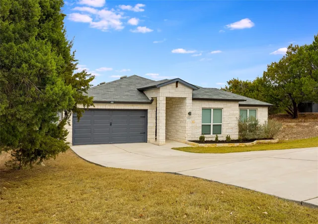 Photo 3 of Single family home for sale at 20506 National Dr, Lago Vista, TX 78645 | MLS# 8227857 | Listing updated on 2026-09-17