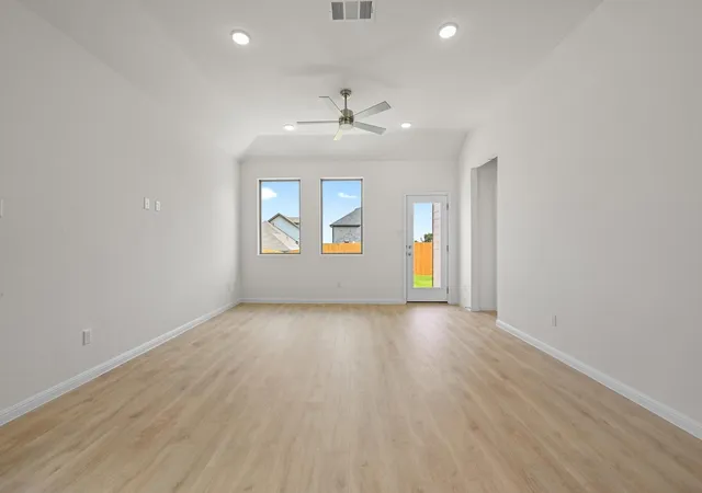 Photo 4 of Single family home for sale at 444 Lucky Ave, Elgin, TX 78621 | MLS# 6023289 | Listing updated on 2026-10-05