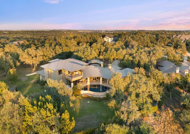 Photo 1 of Mansion for sale at 17800 Flagler Dr, Austin, TX 78738 | MLS# 7894758 | Listing updated on 2026-10-06