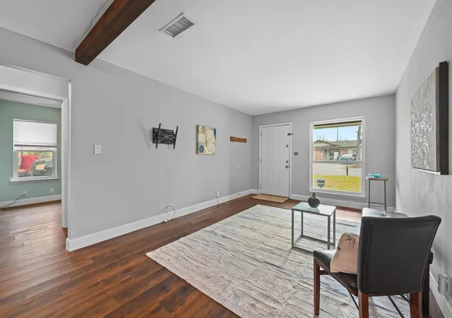 Photo 4 of Single family home for sale at 6302 Thurgood Ave, Austin, TX 78721 | MLS# 5840715 | Listing updated on 2026-09-16