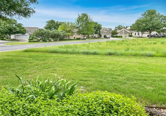 Photo 3 of Single family home for sale at 333 Portsmouth Dr, Georgetown, TX 78633 | MLS# 7242791 | Listing updated on 2026-09-16